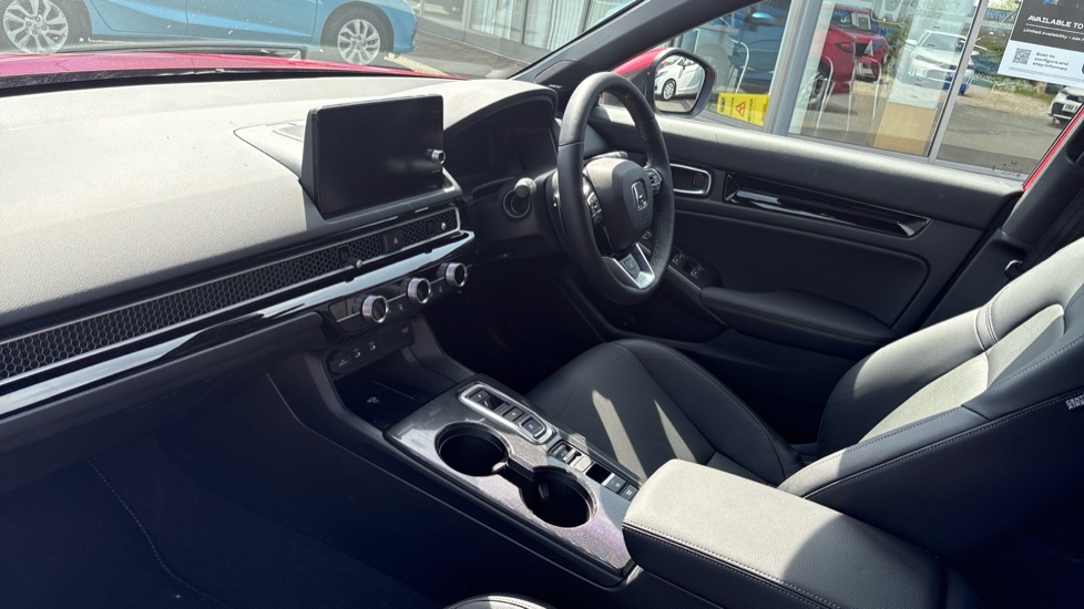 Honda Civic 2.0 eHEV Advance 5dr CVT Hybrid Hatchback - Image 2