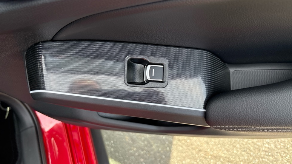 Honda Civic 2.0 eHEV Advance 5dr CVT Hybrid Hatchback - Image 37