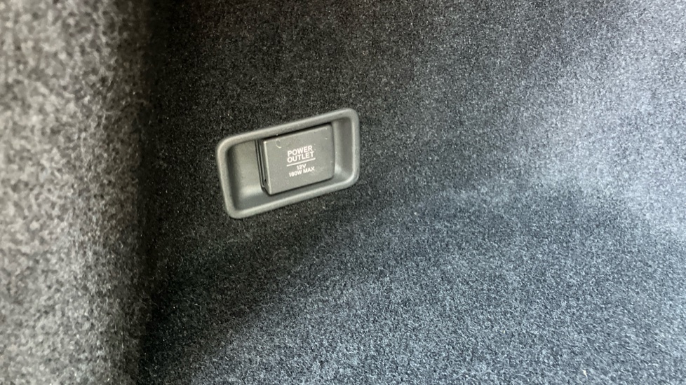 Honda CR-V 2.0 i-MMD Hybrid SR 5dr eCVT Hybrid Estate - Image 14
