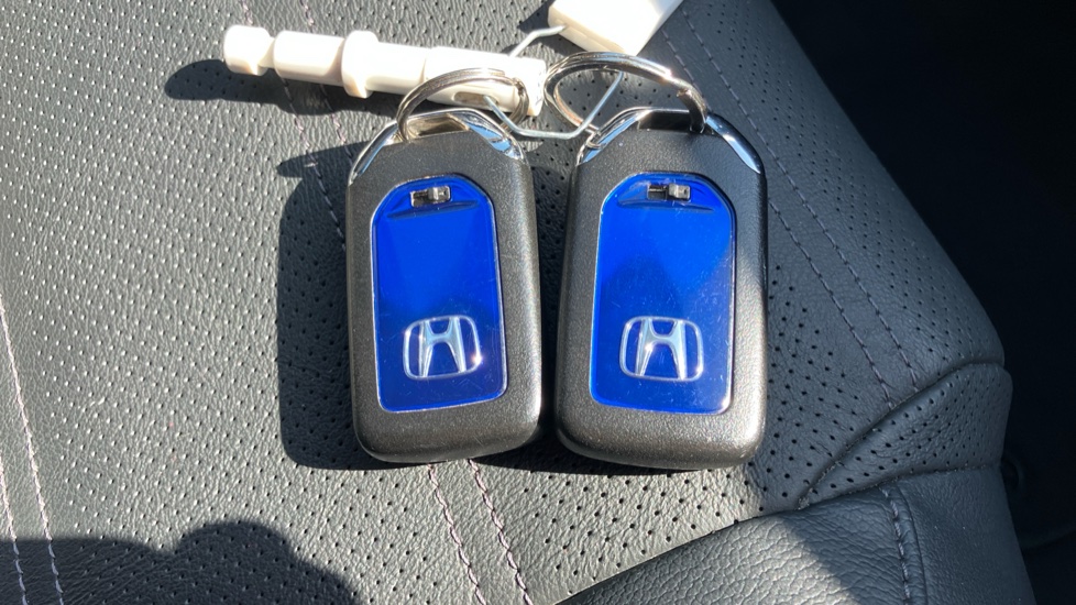 Honda CR-V 2.0 i-MMD Hybrid SR 5dr eCVT Hybrid Estate - Image 30