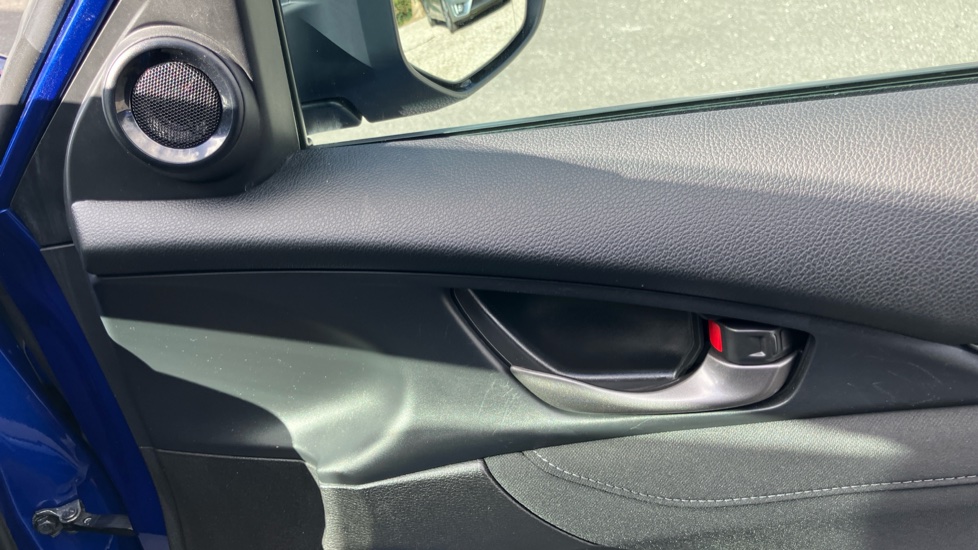 Honda Civic 1.5 VTEC Turbo Sport 5dr CVT Petrol Hatchback - Image 22