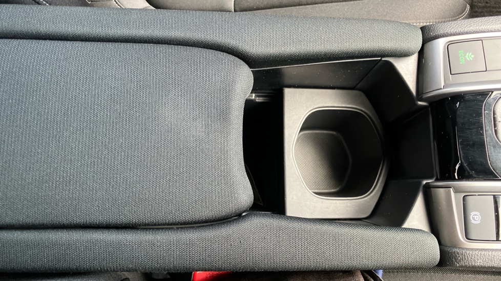 Honda Civic 1.5 VTEC Turbo Sport 5dr CVT Petrol Hatchback - Image 38