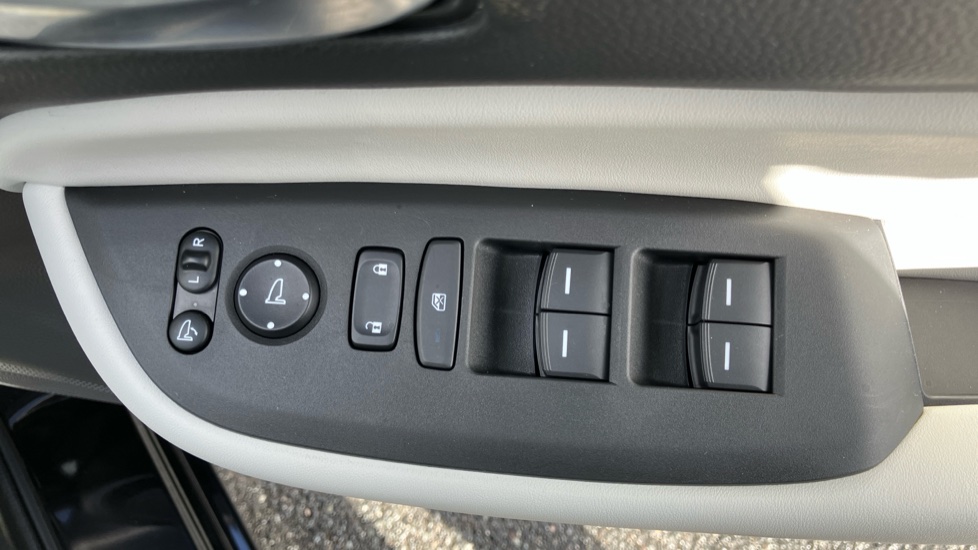 Honda Jazz 1.5 i-MMD Hybrid EX 5dr eCVT Hybrid Hatchback - Image 21