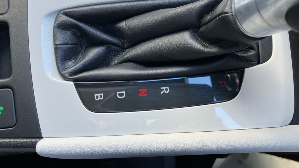 Honda Jazz 1.5 i-MMD Hybrid EX 5dr eCVT Hybrid Hatchback - Image 41