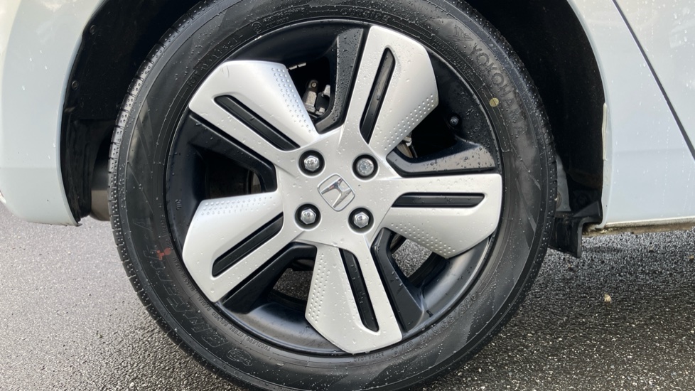 Honda Jazz 1.5 i-MMD Hybrid EX 5dr eCVT Hybrid Hatchback - Image 9