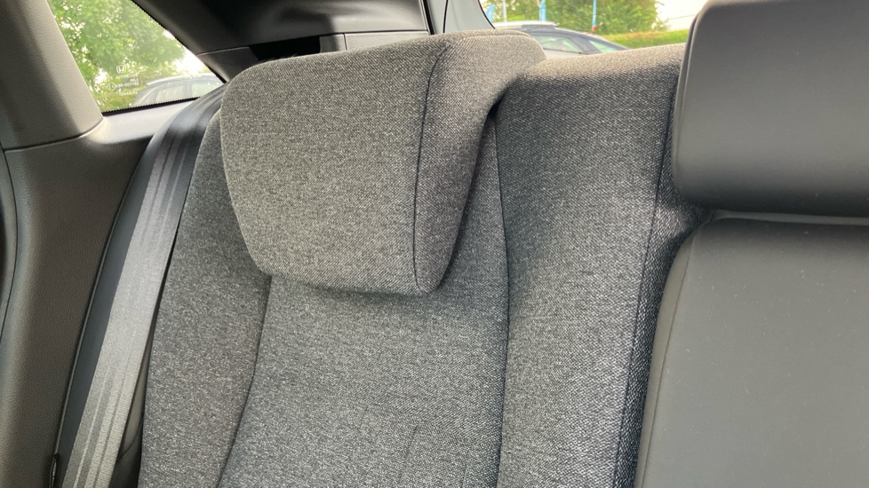 Honda Jazz 1.5 i-MMD Hybrid EX 5dr eCVT Hybrid Hatchback - Image 18