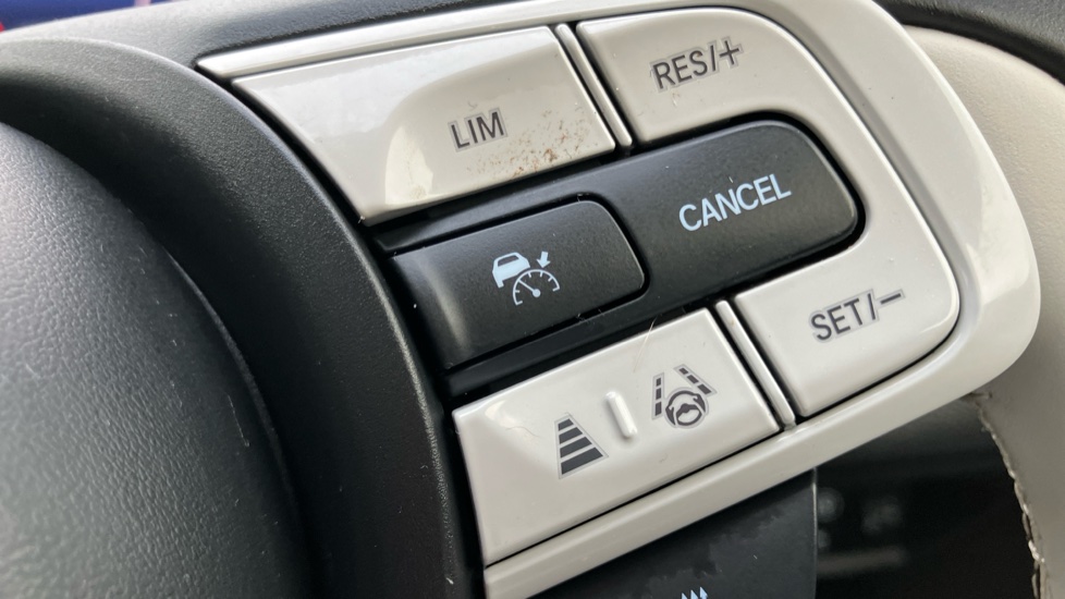 Honda Jazz 1.5 i-MMD Hybrid EX 5dr eCVT Hybrid Hatchback - Image 35