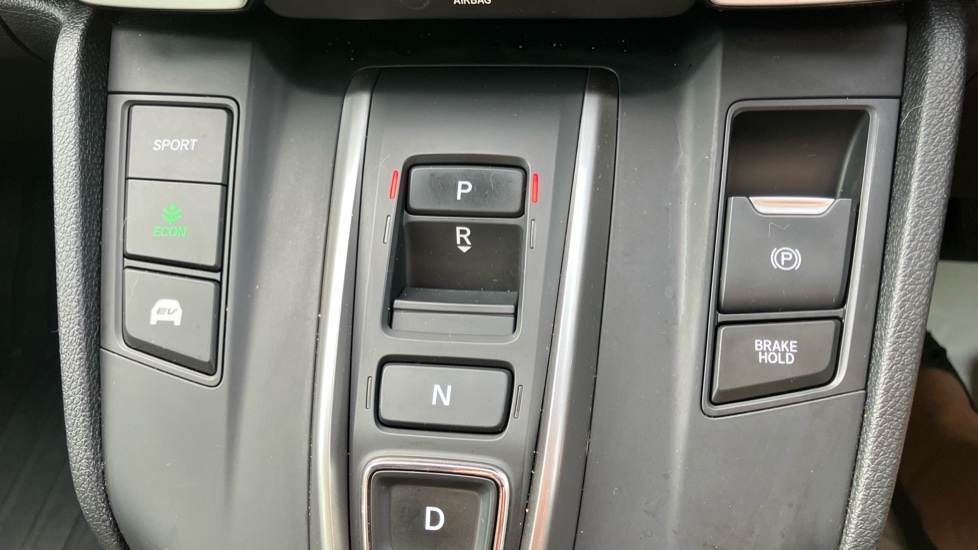 Honda CR-V 2.0 i-MMD Hybrid SE 2WD 5dr eCVT Hybrid Estate - Image 41