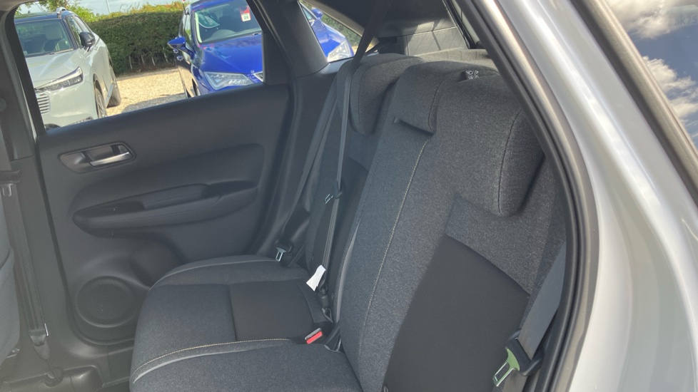 Honda Jazz 1.5 i-MMD Hybrid Advance Sport 5dr eCVT Hybrid Hatchback - Image 8