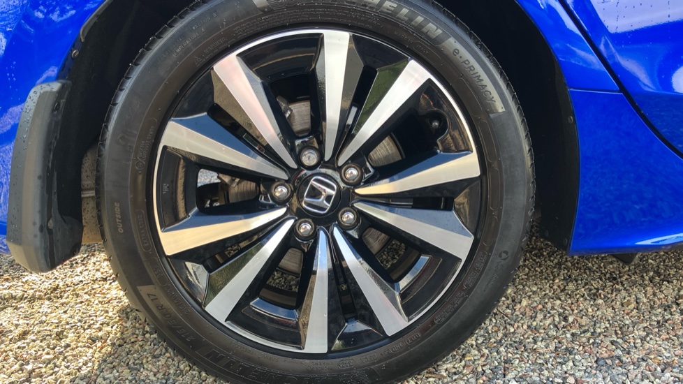 Honda Civic 2.0 eHEV Elegance 5dr CVT Hybrid Hatchback - Image 9