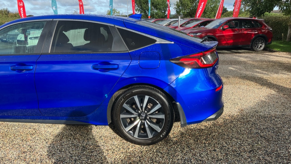 Honda Civic 2.0 eHEV Elegance 5dr CVT Hybrid Hatchback - Image 37