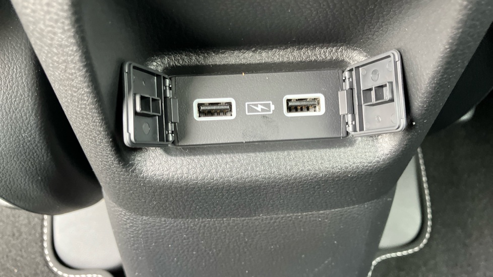 Honda Jazz 1.5 i-MMD Hybrid EX 5dr eCVT Hybrid Hatchback - Image 14