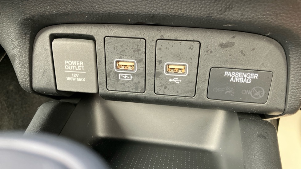 Honda Jazz 1.5 i-MMD Hybrid EX 5dr eCVT Hybrid Hatchback - Image 30
