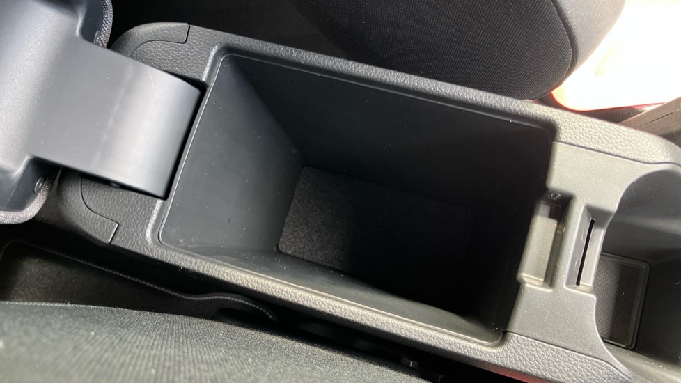 Honda Jazz 1.5 i-MMD Hybrid Crosstar EX 5dr eCVT Hybrid Hatchback - Image 40