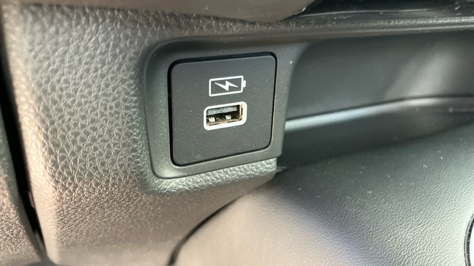 Honda HR-V 1.5 eHEV Advance 5dr CVT Hybrid Hatchback - Image 24