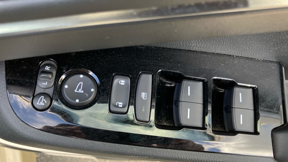 Honda HR-V 1.5 eHEV Advance 5dr CVT Hybrid Hatchback - Image 30