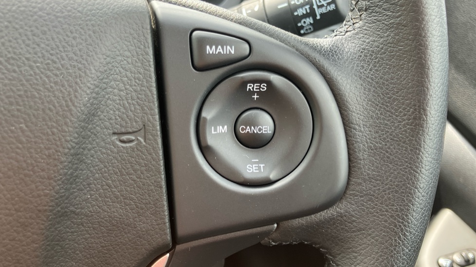 Honda CR-V 2.2 i-DTEC SE 5dr Diesel Estate - Image 16