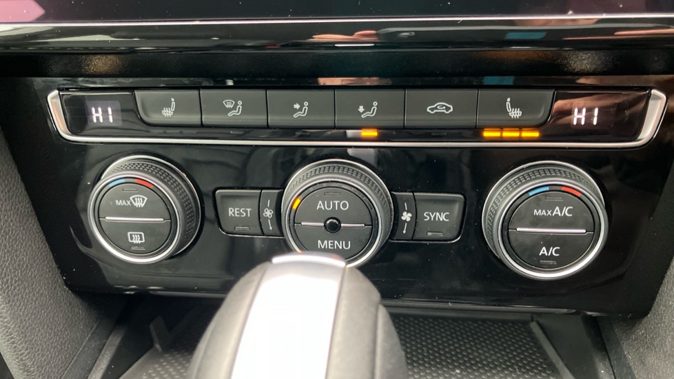 Volkswagen Arteon 2.0 TSI Elegance 5dr DSG Petrol Hatchback - Image 50
