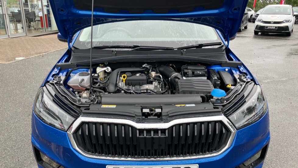 Skoda Fabia 1.0 TSI 110 SE L 5dr DSG Petrol Hatchback - Image 8