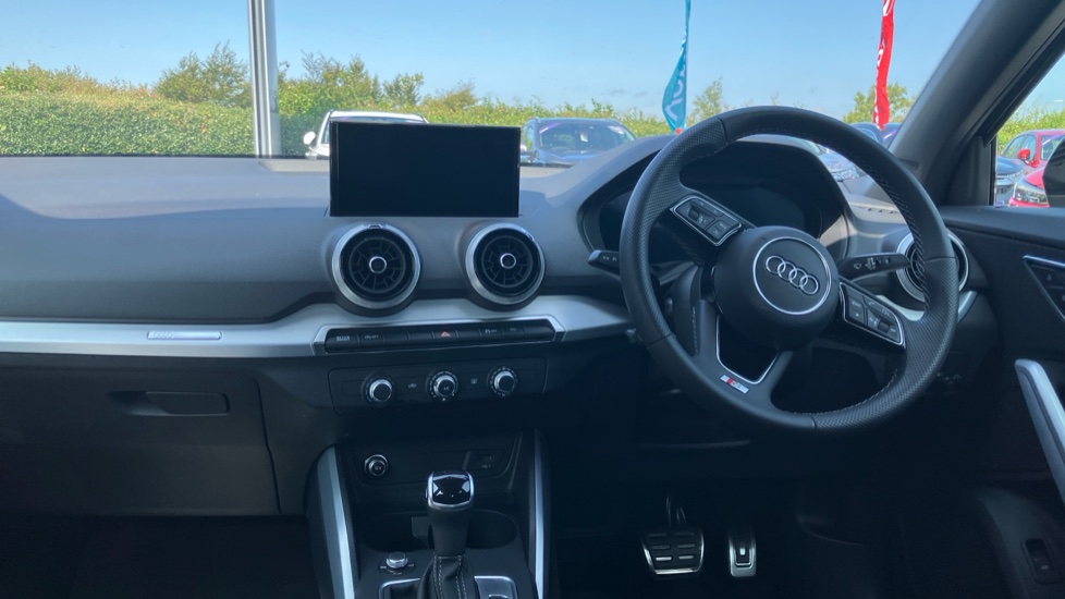 Audi Q2 35 TFSI S Line 5dr S Tronic Petrol Estate - Image 10