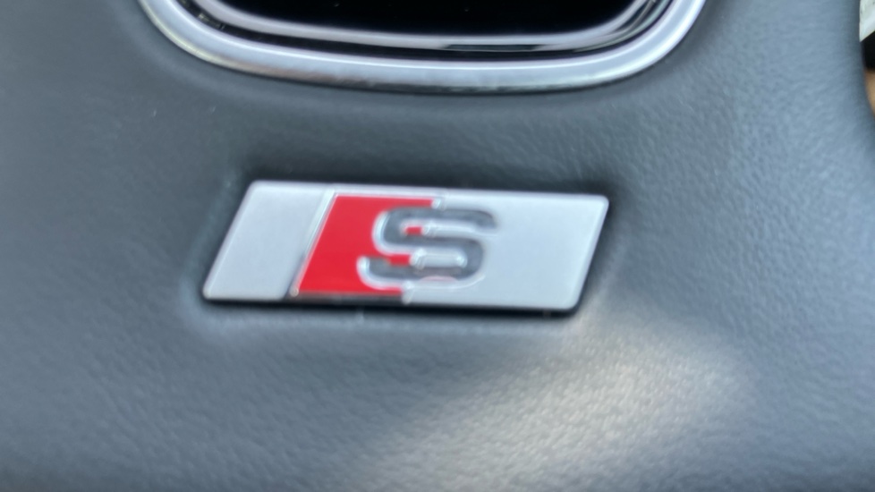 Audi Q2 35 TFSI S Line 5dr S Tronic Petrol Estate - Image 33