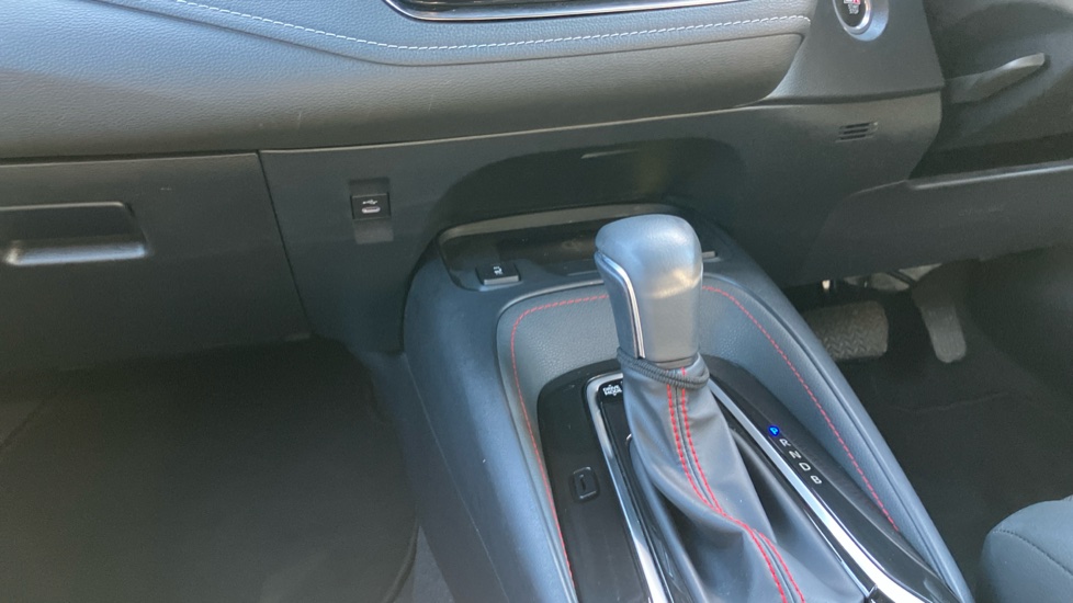 Toyota Corolla 1.8 Hybrid GR Sport 5dr CVT Hybrid Estate - Image 13