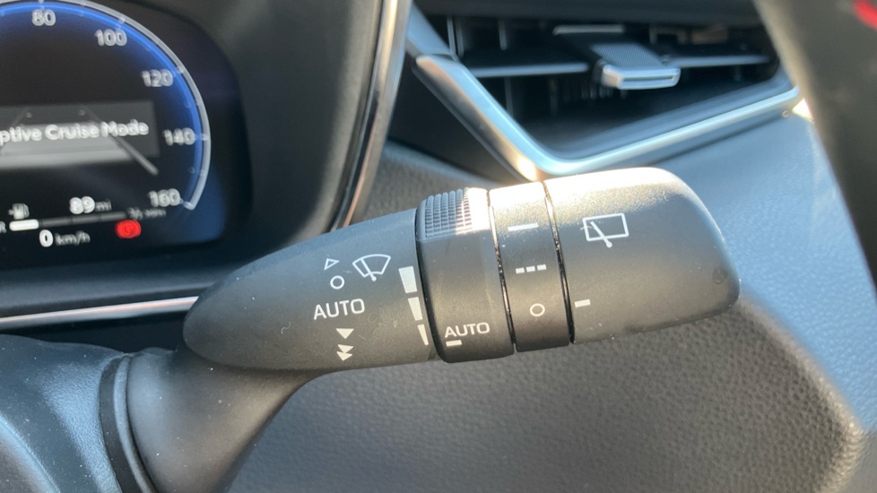 Toyota Corolla 1.8 Hybrid GR Sport 5dr CVT Hybrid Estate - Image 32