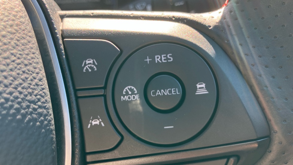 Toyota Corolla 1.8 Hybrid GR Sport 5dr CVT Hybrid Estate - Image 34