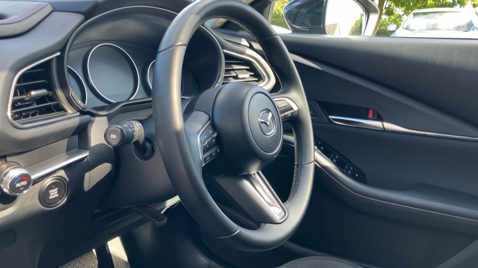 Mazda CX-30 2.0 e-Skyactiv X MHEV Homura 5dr Auto [Sunroof] Petrol Hatchback - Image 11