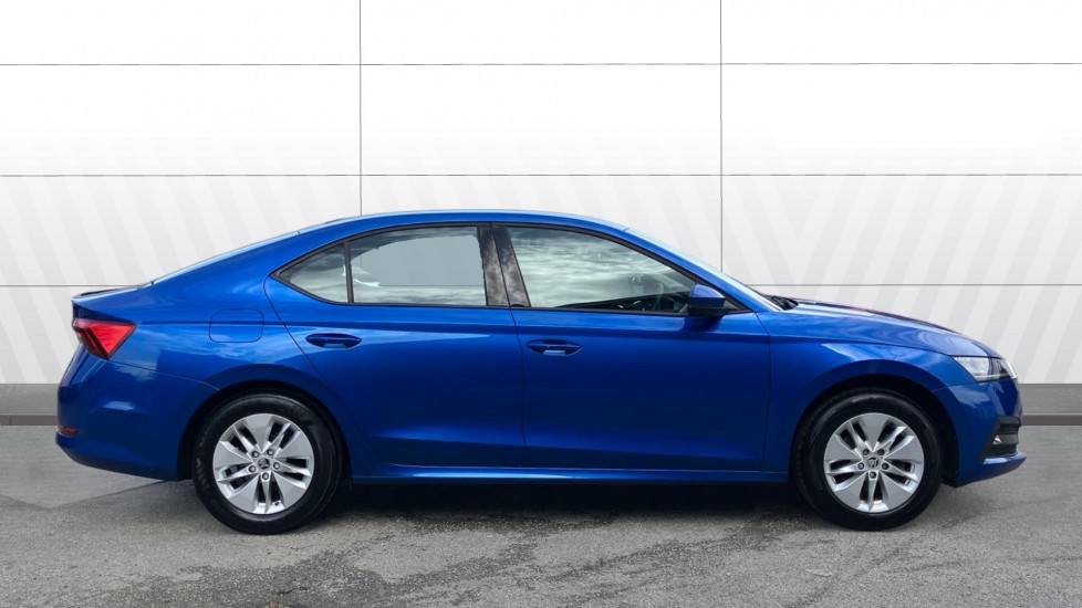 Skoda Octavia 1.5 TSI SE Technology 5dr Petrol Hatchback - Image 5