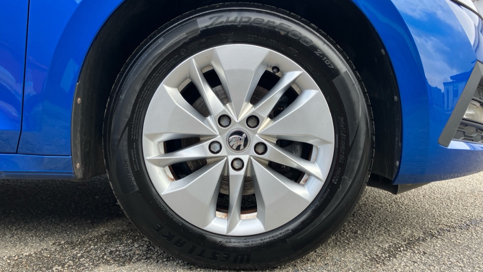Skoda Octavia 1.5 TSI SE Technology 5dr Petrol Hatchback - Image 7