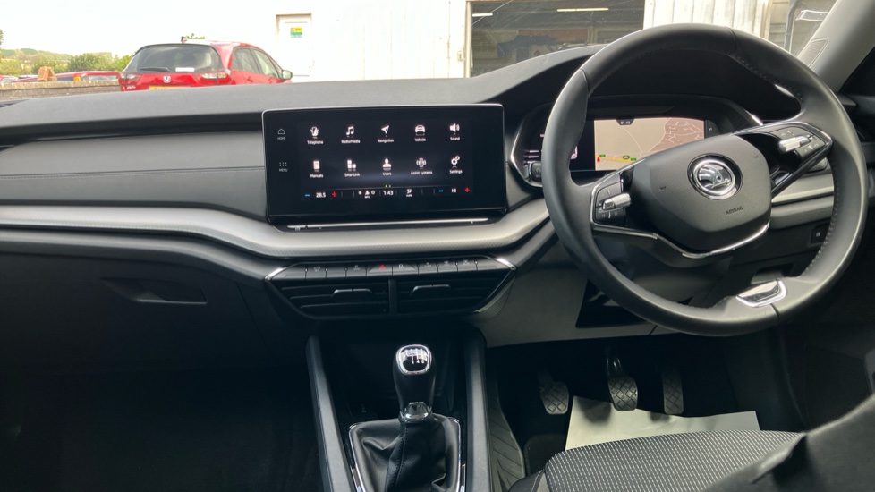 Skoda Octavia 1.5 TSI SE Technology 5dr Petrol Hatchback - Image 14
