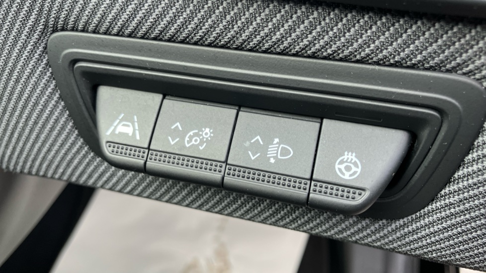 Renault Clio 1.6 E-TECH full hybrid 145 Esprit Alpine 5dr Auto Hybrid Hatchback - Image 39