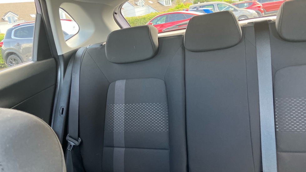 Hyundai i20 1.0T GDi Premium 5dr Petrol Hatchback - Image 15