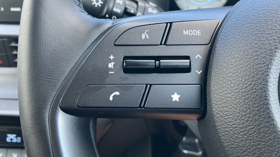 Hyundai i20 1.0T GDi Premium 5dr Petrol Hatchback - Image 39