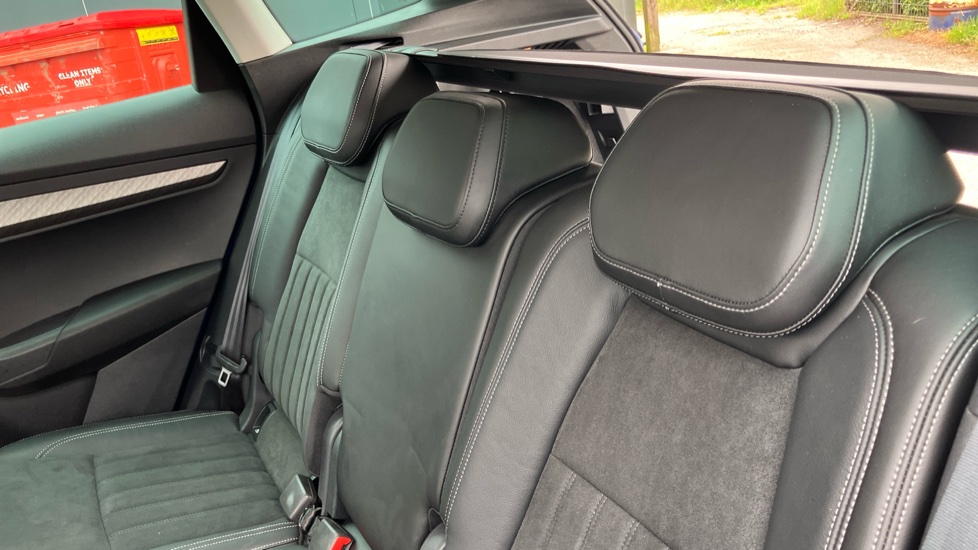 Skoda Karoq 1.5 TSI SE L 5dr Petrol Estate - Image 16