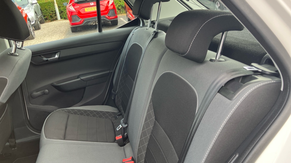 Skoda Fabia 1.0 MPI 75 SE 5dr Petrol Hatchback - Image 16