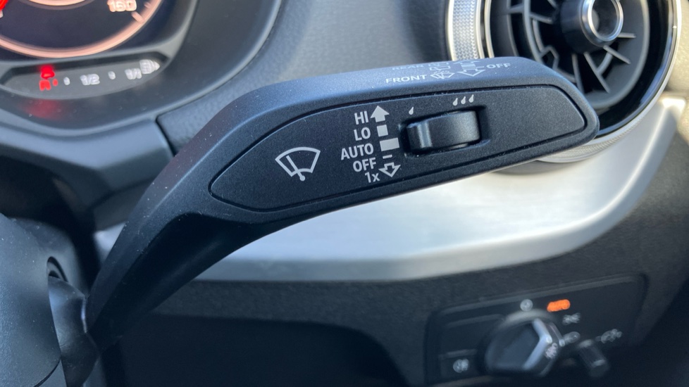 Audi Q2 35 TFSI S Line 5dr S Tronic Petrol Estate - Image 36