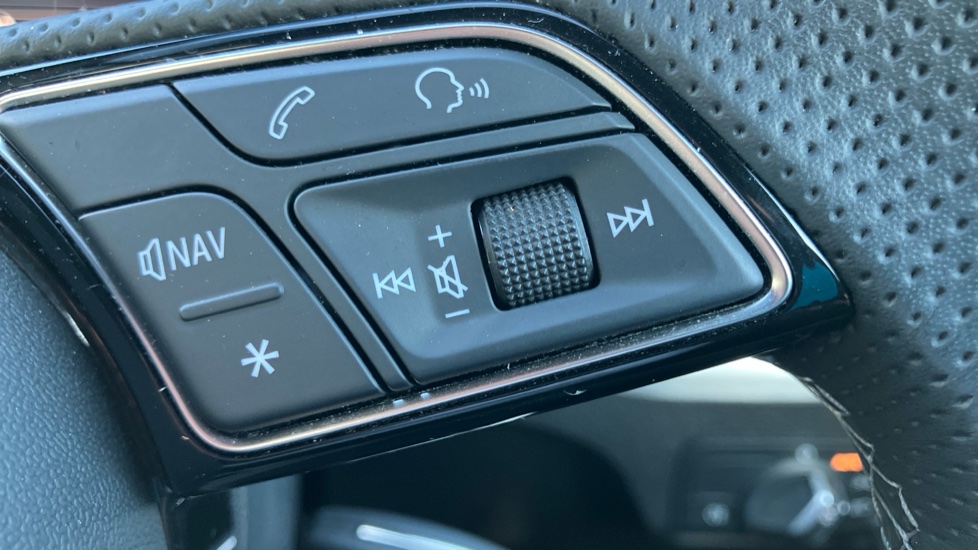 Audi Q2 35 TFSI S Line 5dr S Tronic Petrol Estate - Image 39