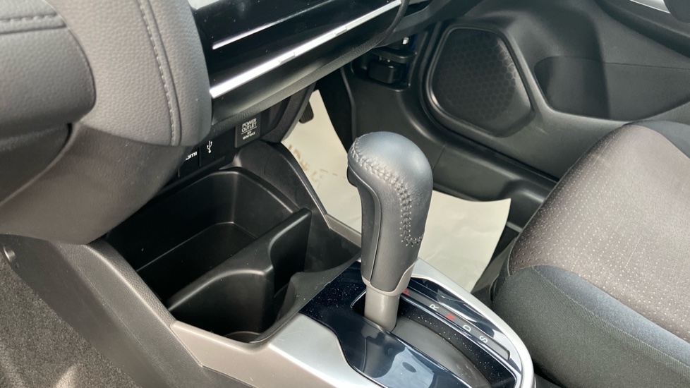 Honda Jazz 1.3 EX Navi 5dr CVT Petrol Hatchback - Image 13