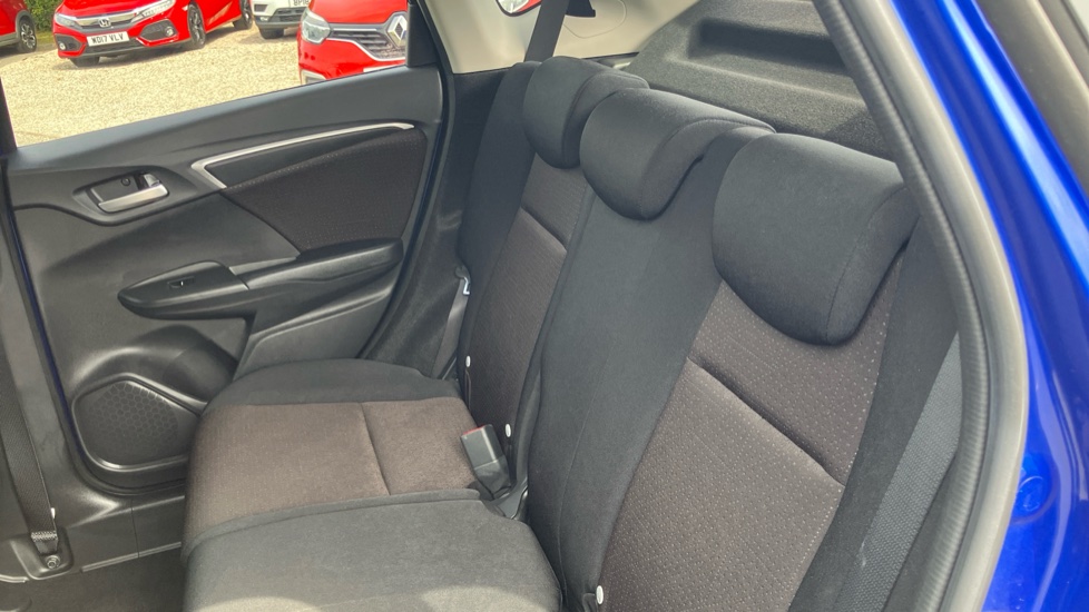 Honda Jazz 1.3 EX Navi 5dr CVT Petrol Hatchback - Image 16