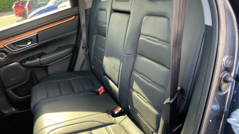 Honda CR-V 1.5 VTEC Turbo EX 5dr Petrol Estate - Image 16