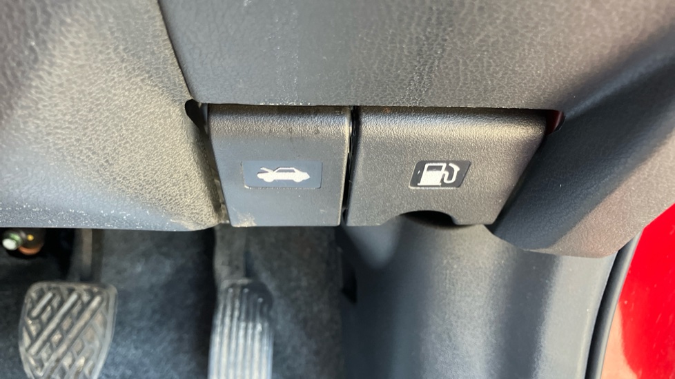 Nissan Note 1.2 Acenta 5dr Petrol Hatchback - Image 35