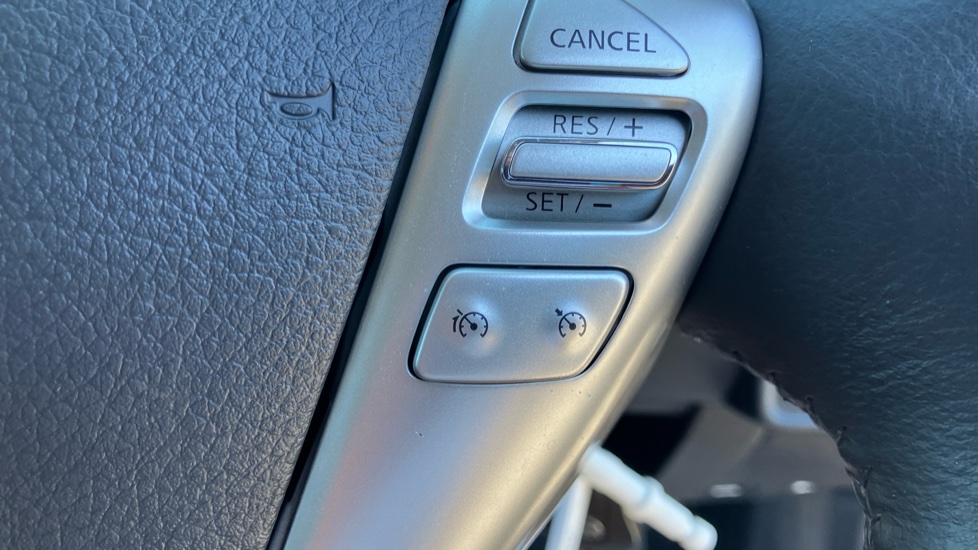 Nissan Note 1.2 Acenta 5dr Petrol Hatchback - Image 36