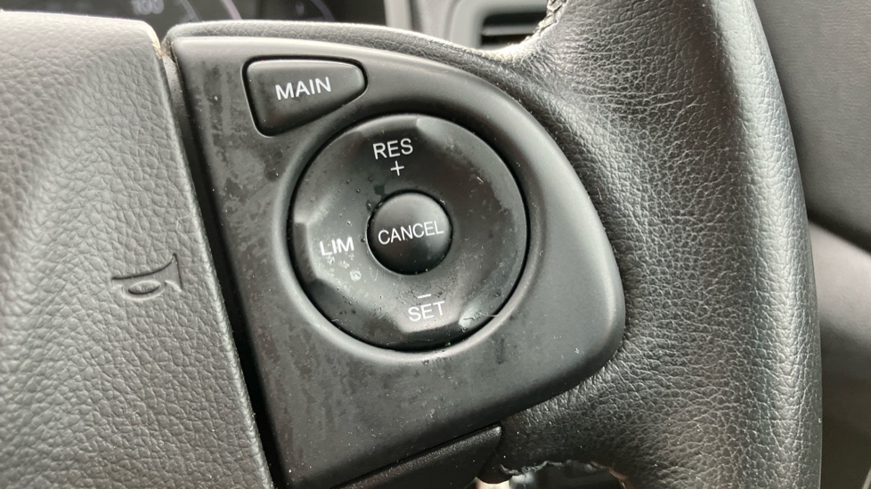 Honda CR-V 2.2 i-DTEC SE-T 5dr Auto Diesel Estate - Image 37