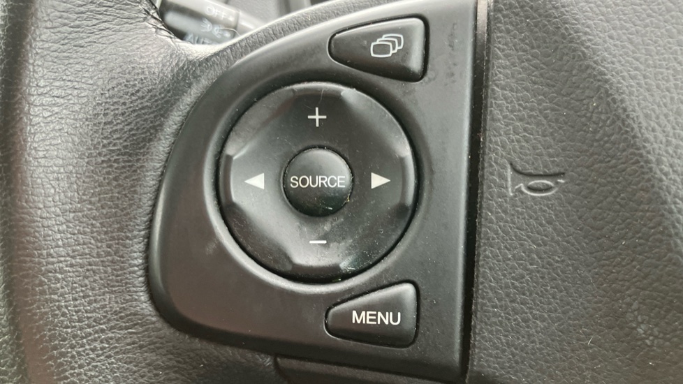 Honda CR-V 2.2 i-DTEC SE-T 5dr Auto Diesel Estate - Image 38