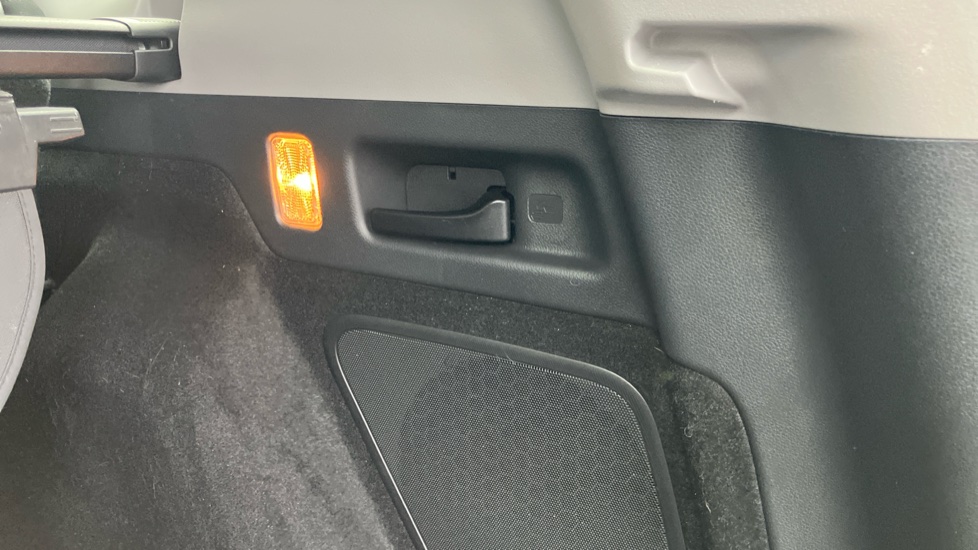 Honda CR-V 2.0 i-MMD Hybrid SE 2WD 5dr eCVT Hybrid Estate - Image 23