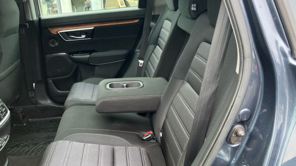 Honda CR-V 2.0 i-MMD Hybrid SE 2WD 5dr eCVT Hybrid Estate - Image 29