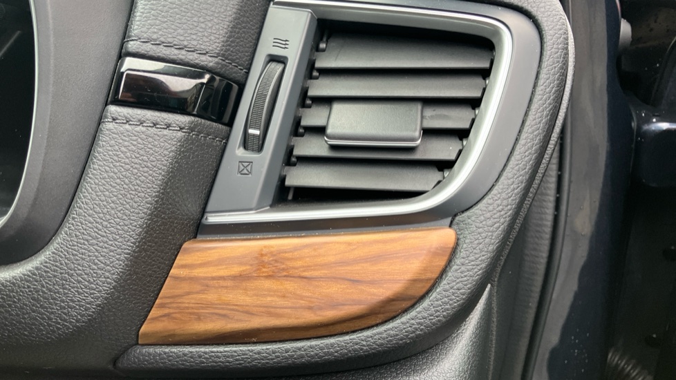 Honda CR-V 2.0 i-MMD Hybrid SE 2WD 5dr eCVT Hybrid Estate - Image 43