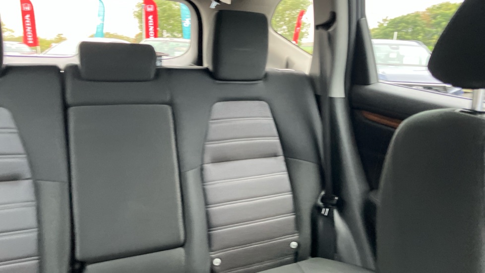 Honda CR-V 2.0 i-MMD Hybrid SE 2WD 5dr eCVT Hybrid Estate - Image 48